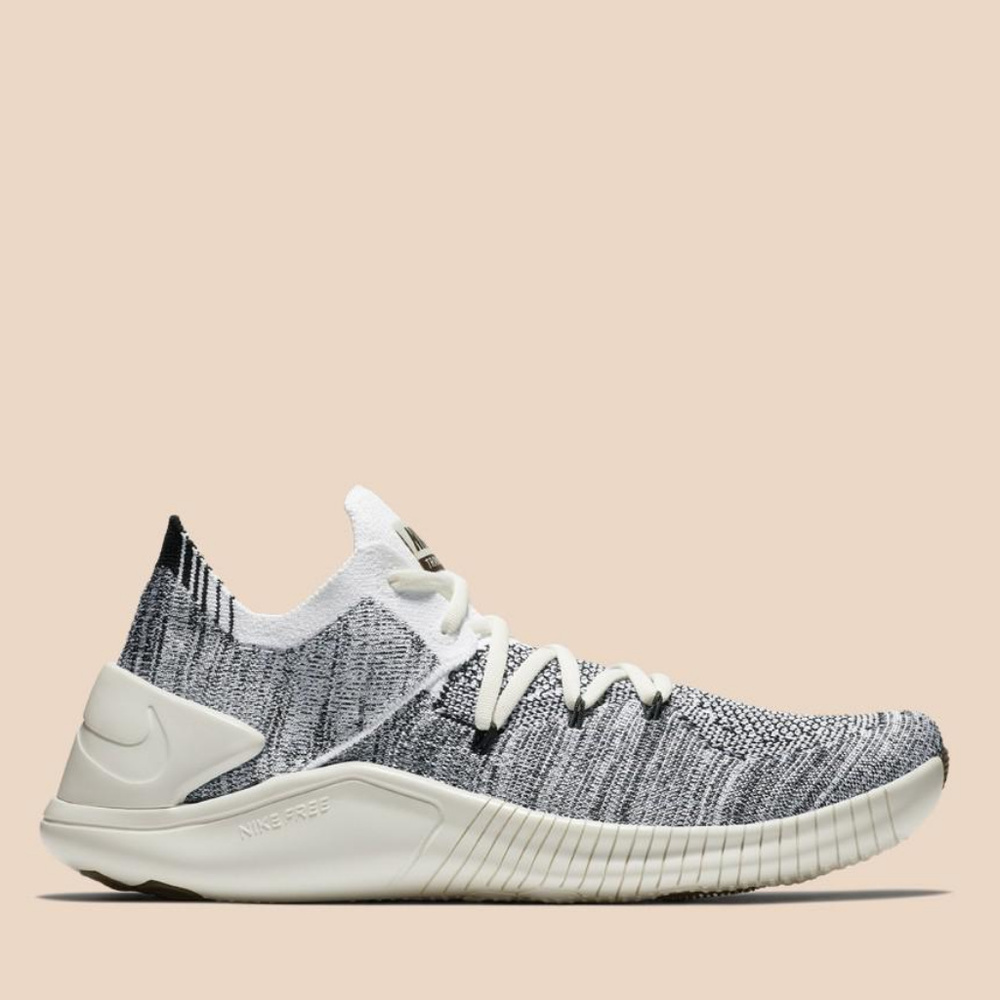 NIKE Free TR Flyknit Trainers - Picture 4 of 8